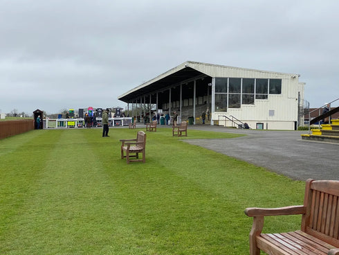 Wincanton Racecourse - Reserve a Table